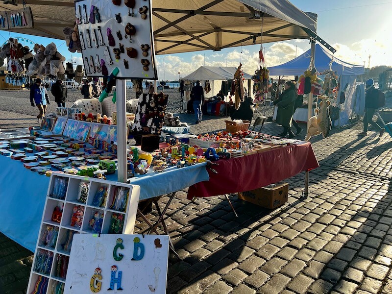フィンランド訪問「ヘルシンキ編」 #13 カウッパトリ市場（Kauppatori / Market Square）でハンドメイド石けん「ハッピーソープ」を買った！