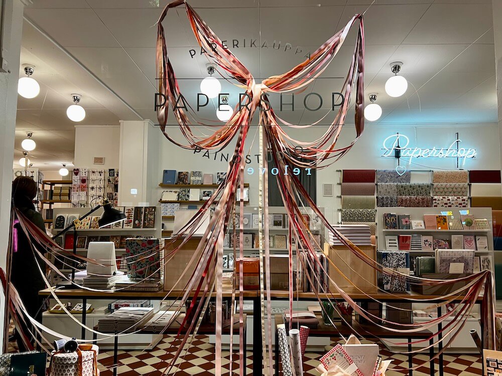 【フィンランド訪問】ヘルシンキ編 #17 「紙のお菓子屋さん」といわれるヘルシンキの文房具店「Papershop（ペーパーショップ）」に行った